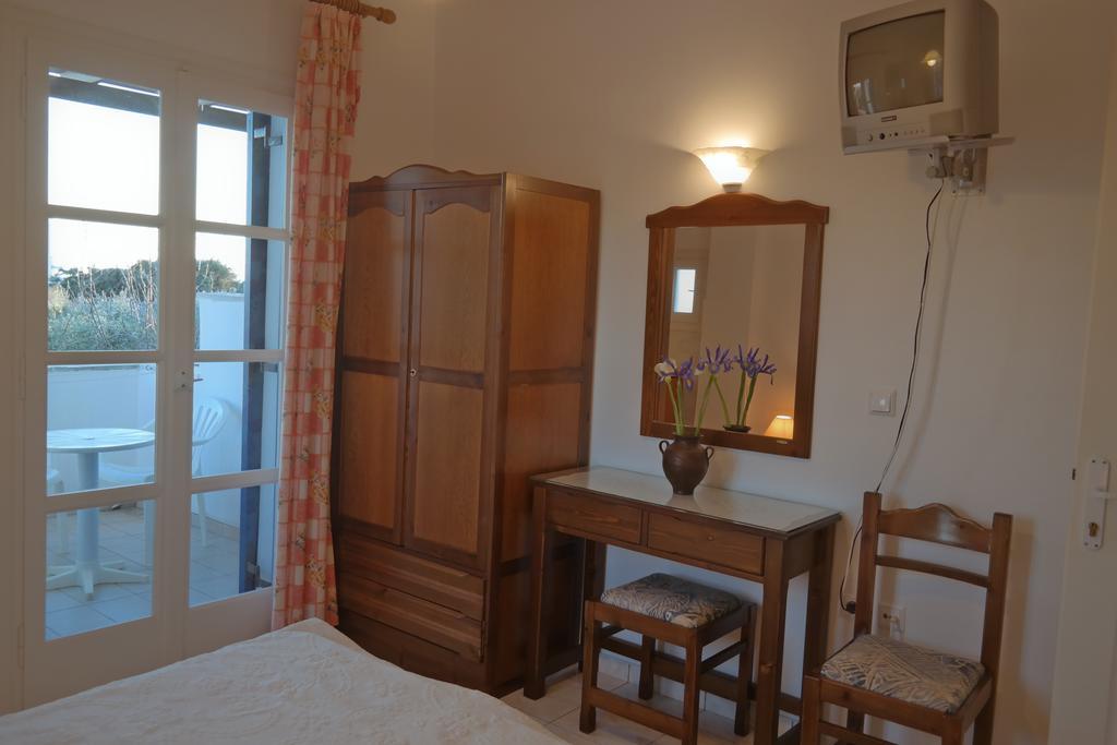 Mina'S Studios In Naxos Island Agios Prokopios  Bagian luar foto