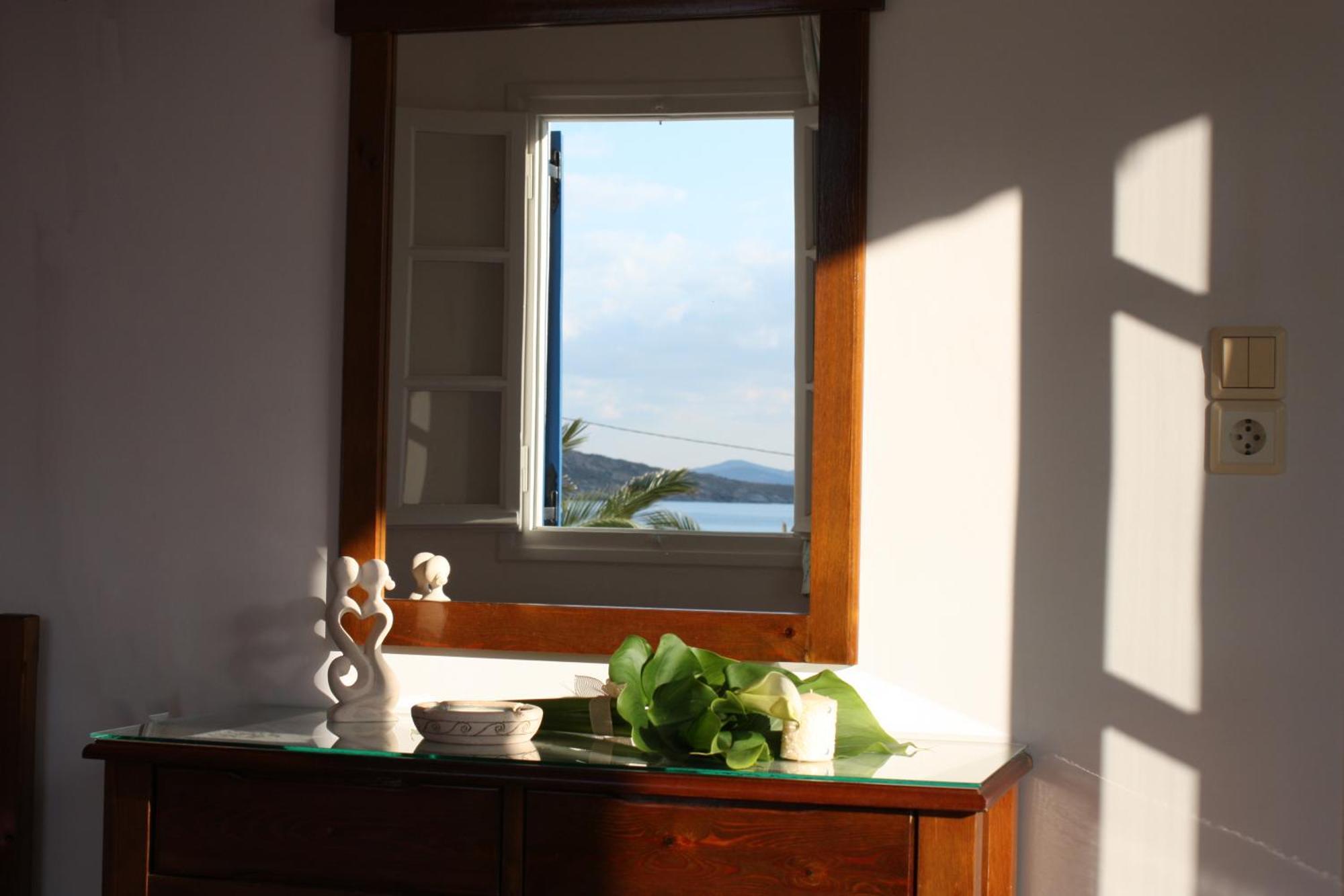 Mina'S Studios In Naxos Island Agios Prokopios  Bagian luar foto