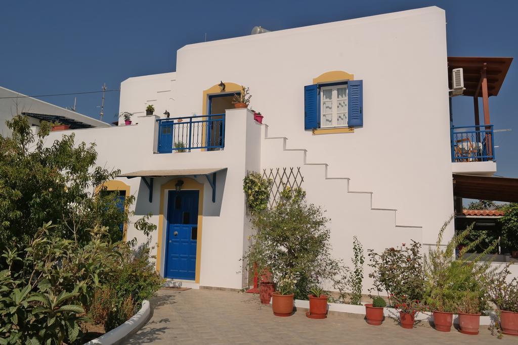 Mina'S Studios In Naxos Island Agios Prokopios  Bagian luar foto